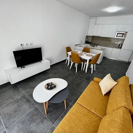 Diego Apartment